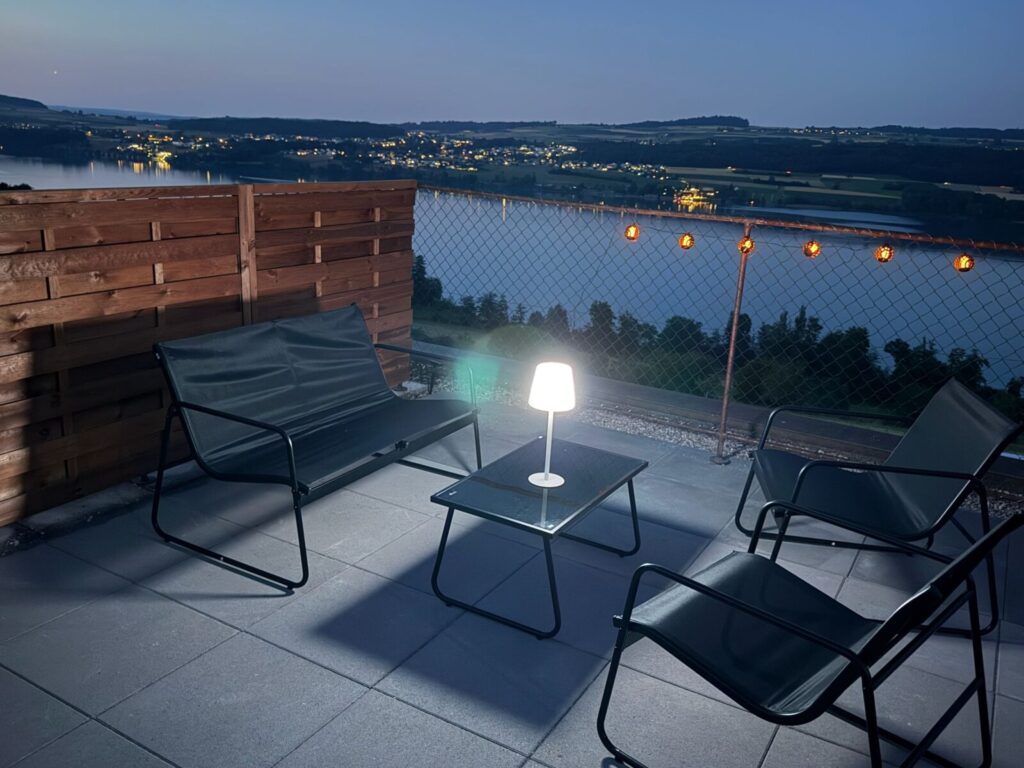 Seitensprungzimmer, Beinwil am See Spa, Aussicht am Abend