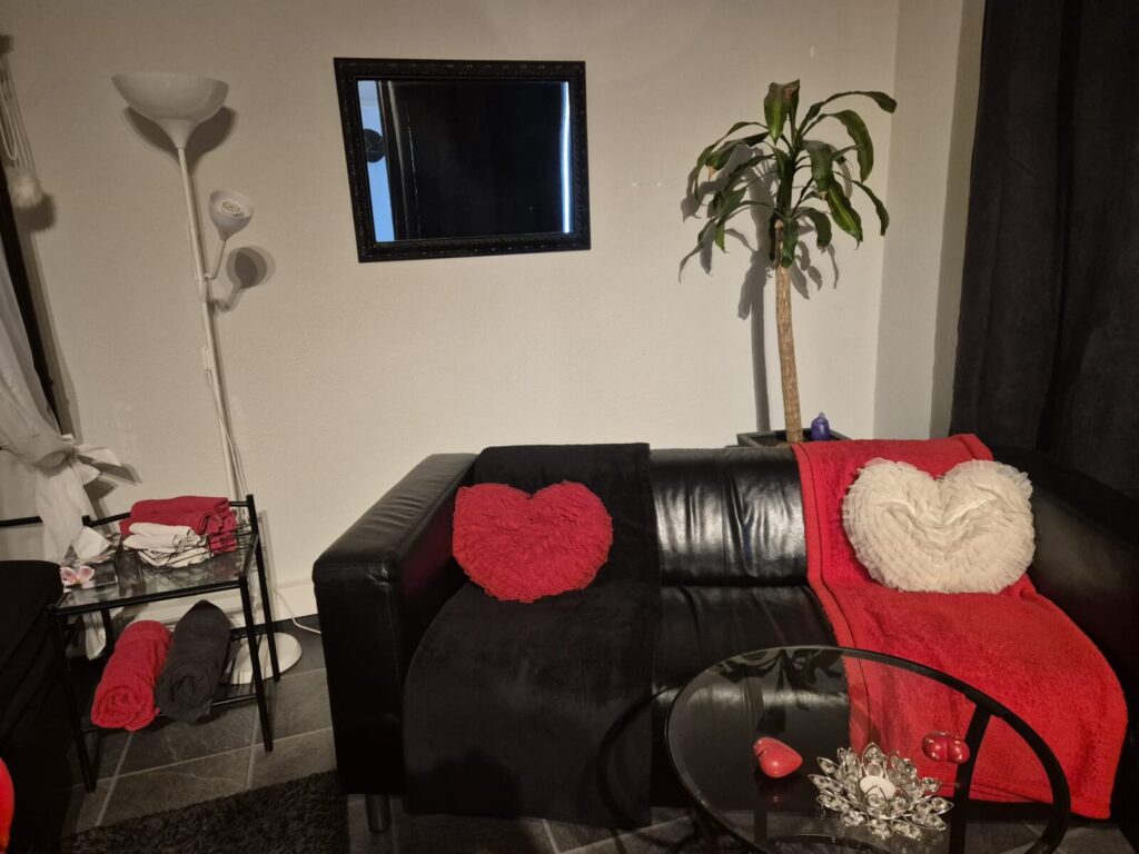 Seitensprungzimmer, Frauenfeld, Sofa