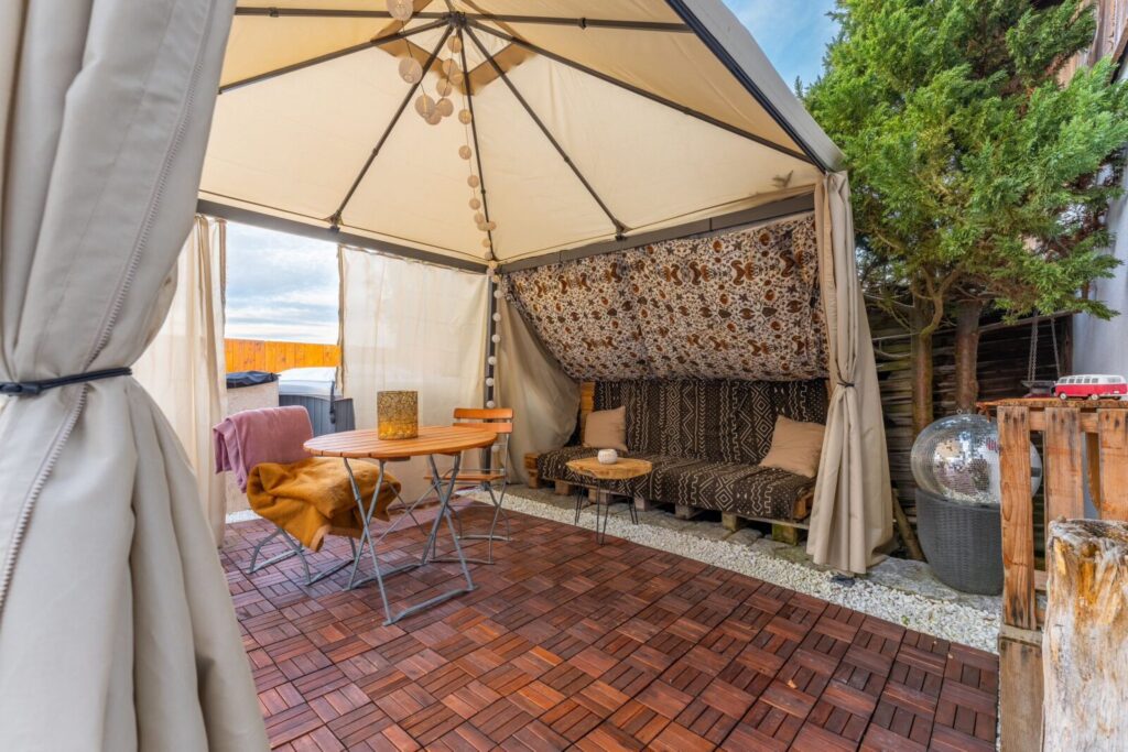 Seitensprungzimmer-Schafisheim-Vorplatz